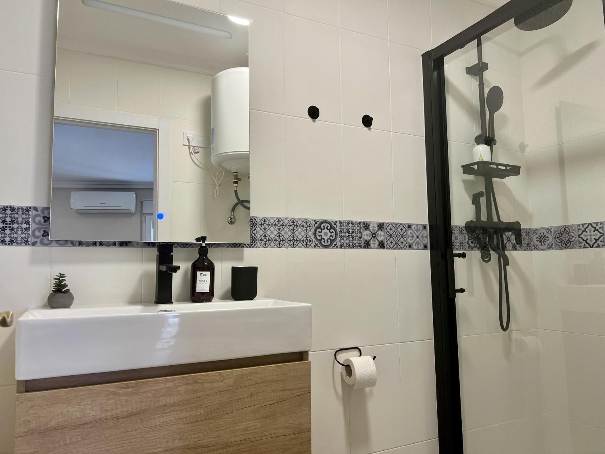 Chapuli By United Renters Apartment อาลิกันเต ภายนอก รูปภาพ